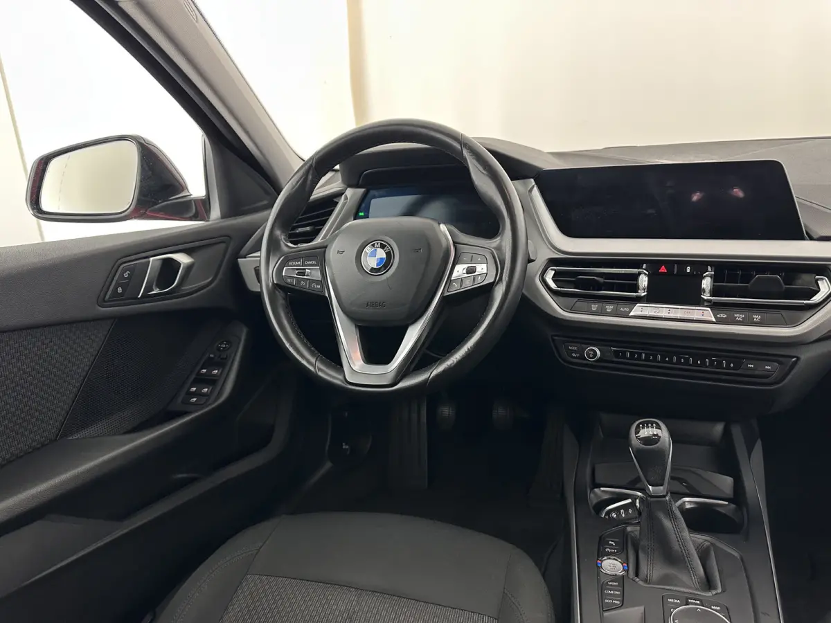 116D Executive Edition *DIGI-COCKPIT | FULL-LED | NAVI-FULLMAP | AMBIENTLIGHT | CRUISE | KEYLESS | PRIVACY-GLASS | ECC | PDC | 16"ALU*