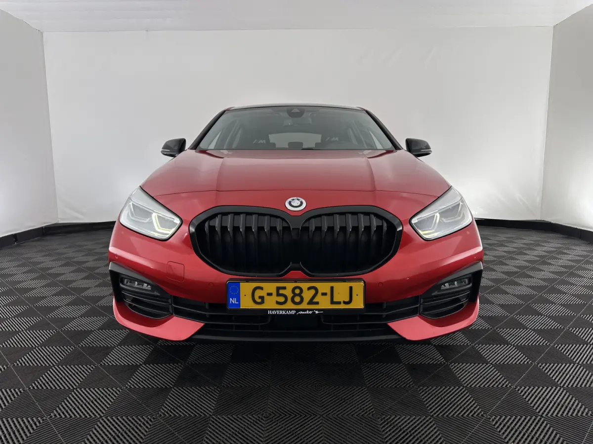 116D Executive Edition *DIGI-COCKPIT | FULL-LED | NAVI-FULLMAP | AMBIENTLIGHT | CRUISE | KEYLESS | PRIVACY-GLASS | ECC | PDC | 16"ALU*