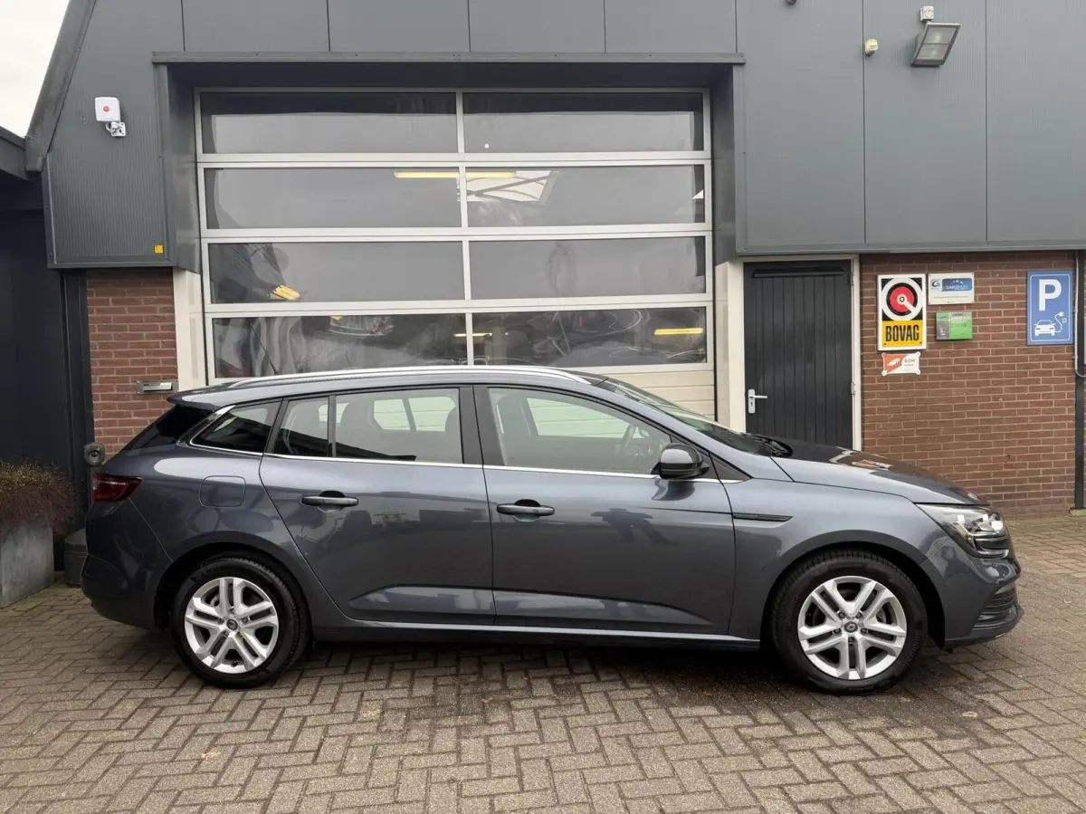 1.3 TCe Zen TH/CARPLAY *ALL-IN PRIJS*