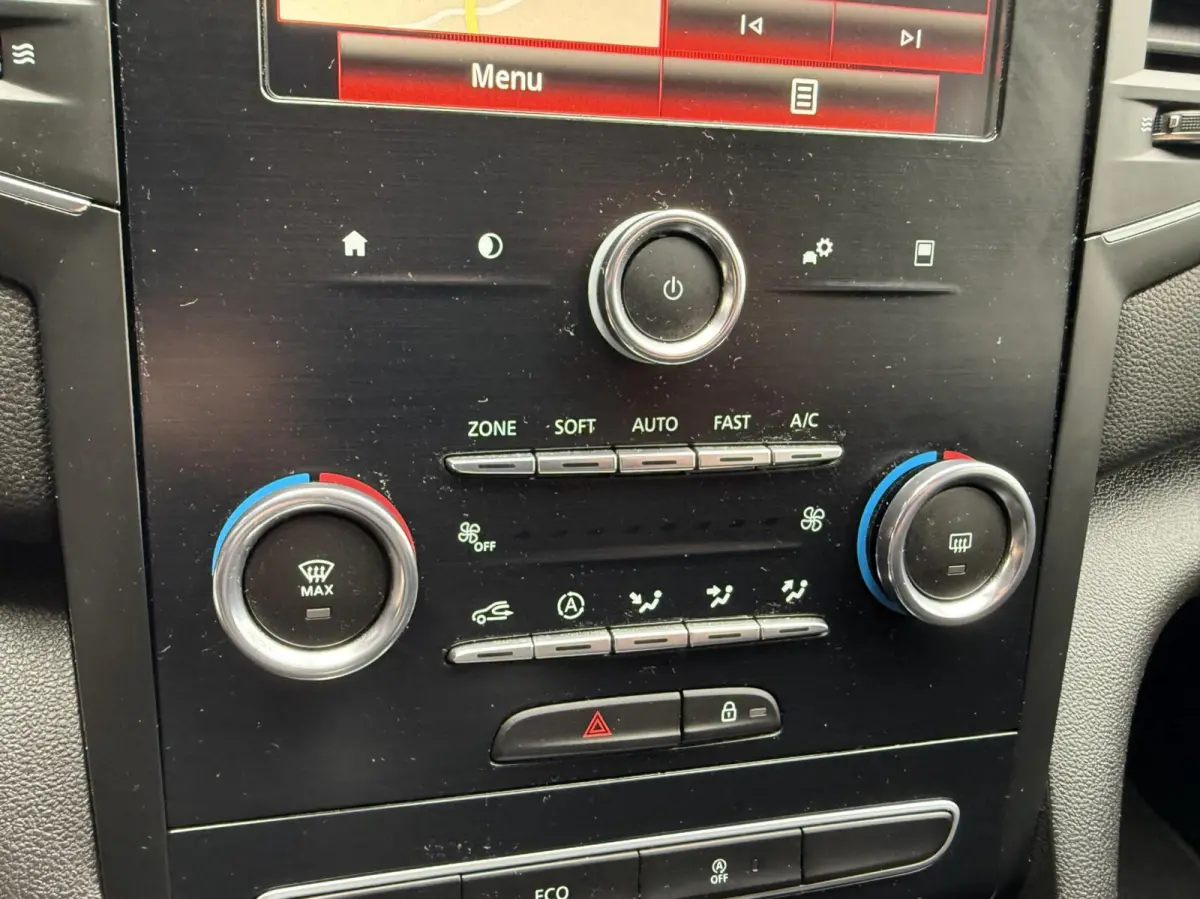 1.3 TCe Zen TH/CARPLAY *ALL-IN PRIJS*