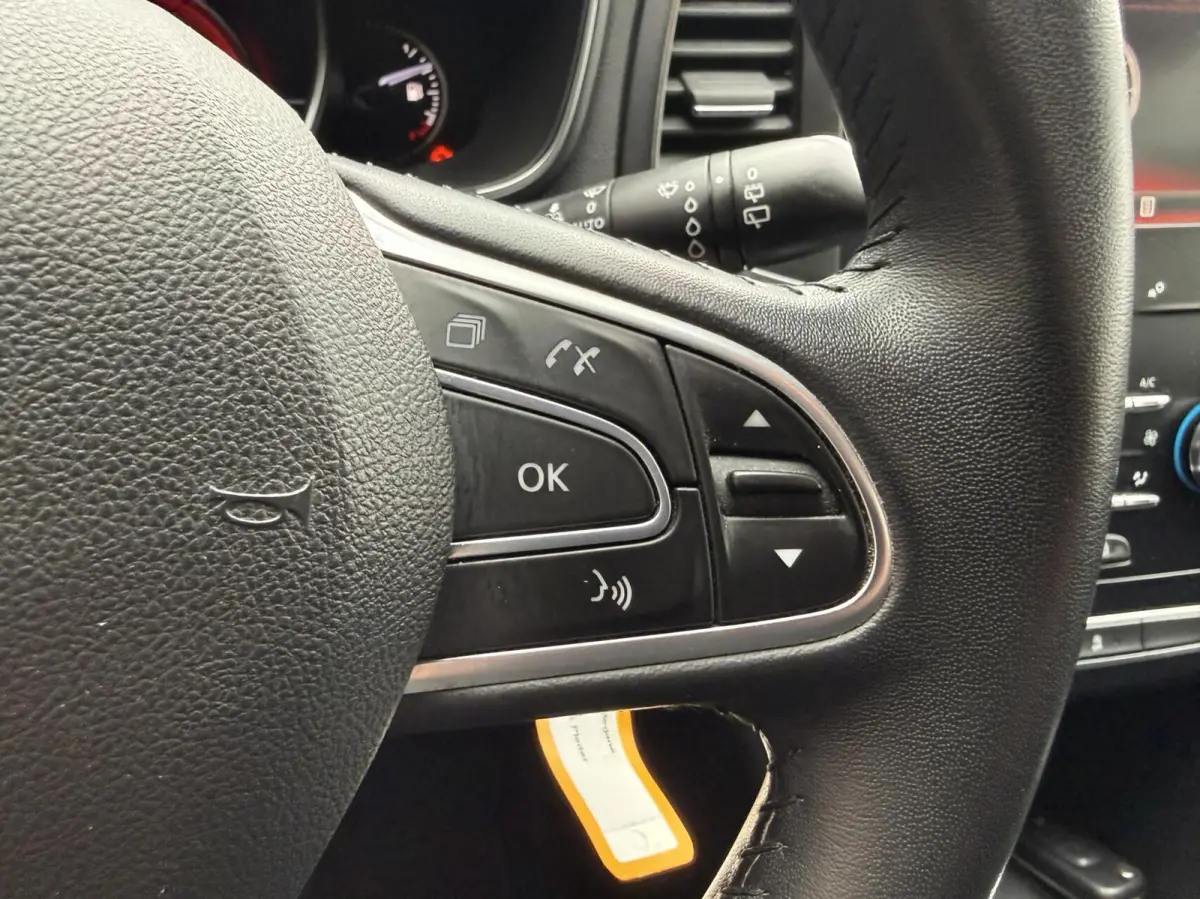 1.3 TCe Zen TH/CARPLAY *ALL-IN PRIJS*