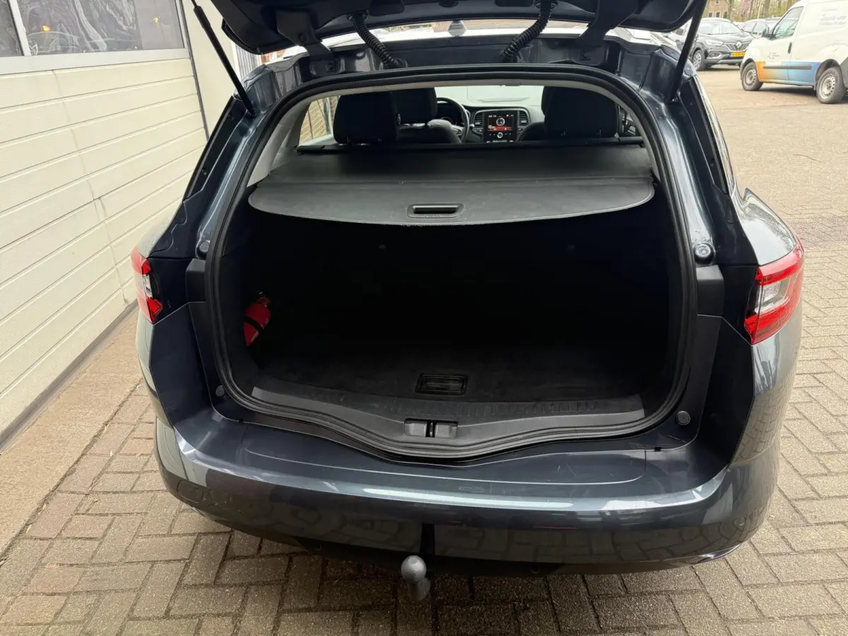 1.3 TCe Zen TH/CARPLAY *ALL-IN PRIJS*