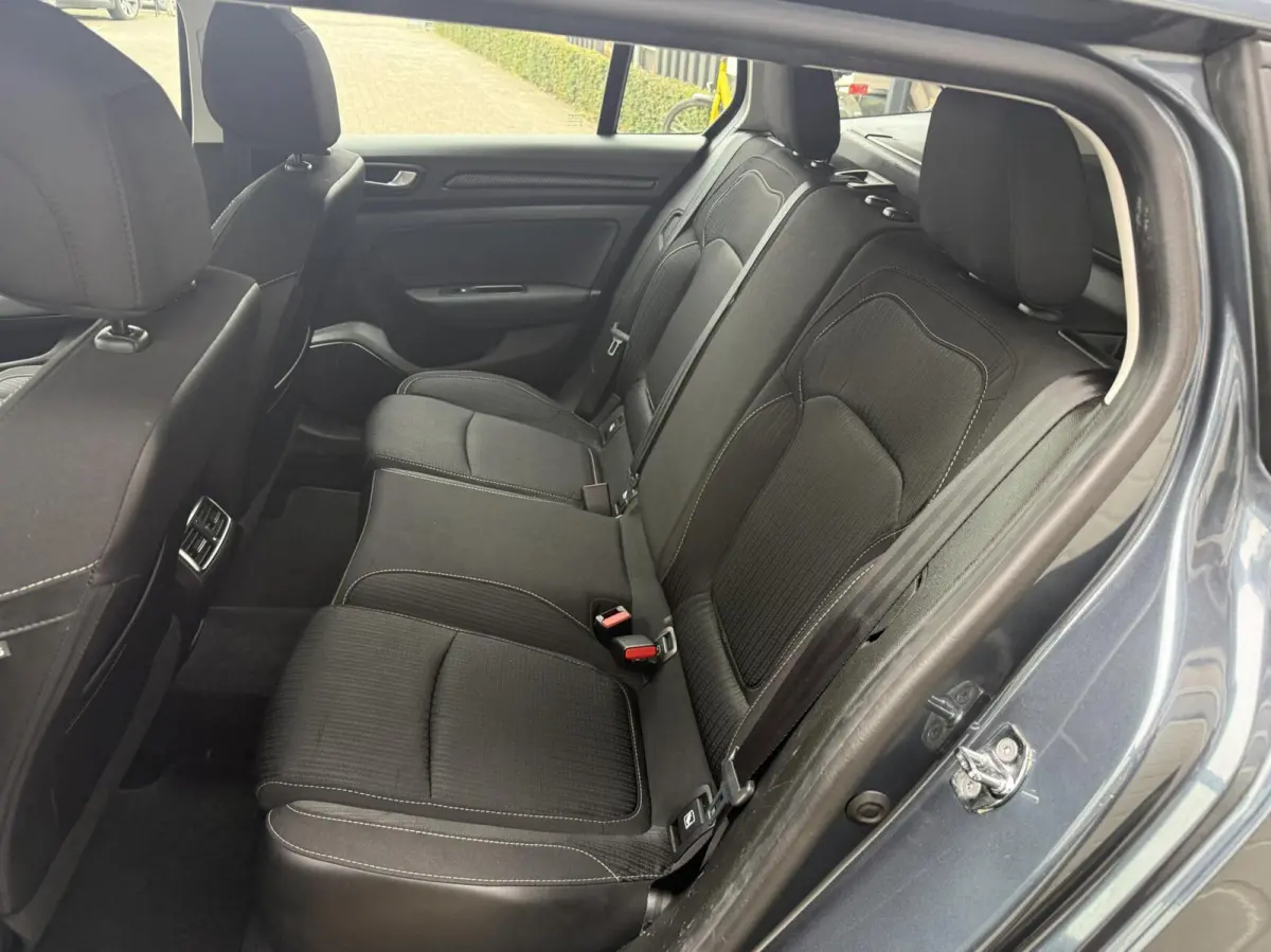1.3 TCe Zen TH/CARPLAY *ALL-IN PRIJS*