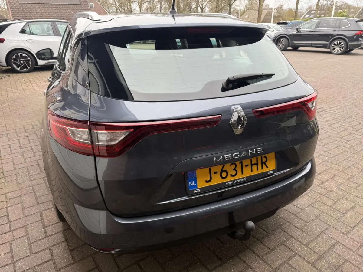 1.3 TCe Zen TH/CARPLAY *ALL-IN PRIJS*