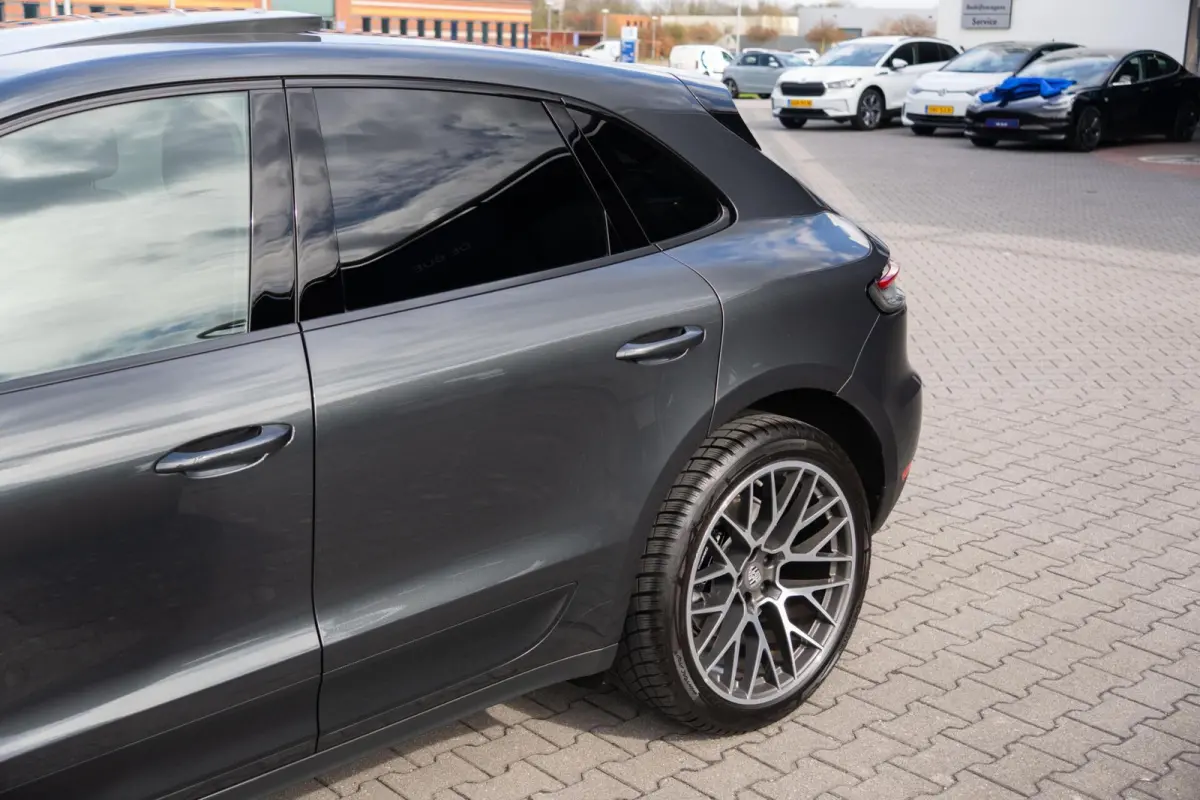 2.0 PDK Org.NL NAP|Facelift|Luchtvering|Panoramadak|Trekhaak|CarPlay|SportDesignDealer Onderhouden