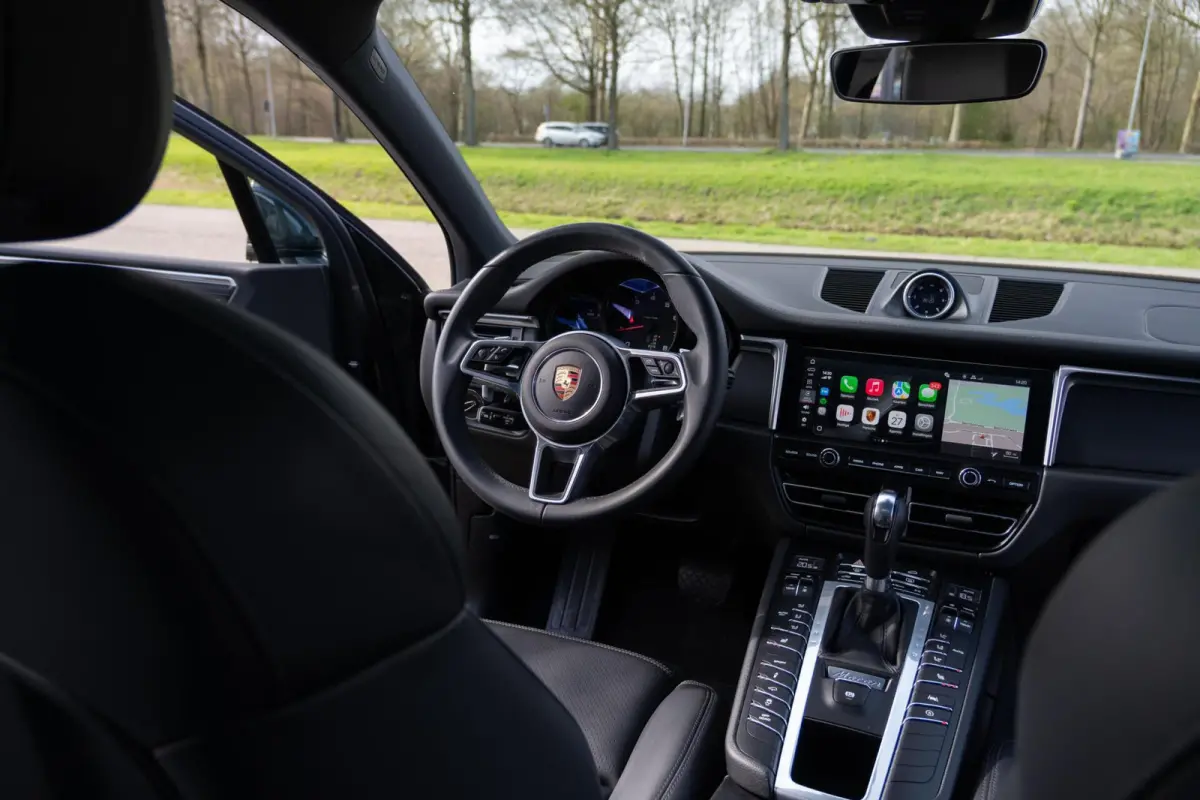 2.0 PDK Org.NL NAP|Facelift|Luchtvering|Panoramadak|Trekhaak|CarPlay|SportDesignDealer Onderhouden