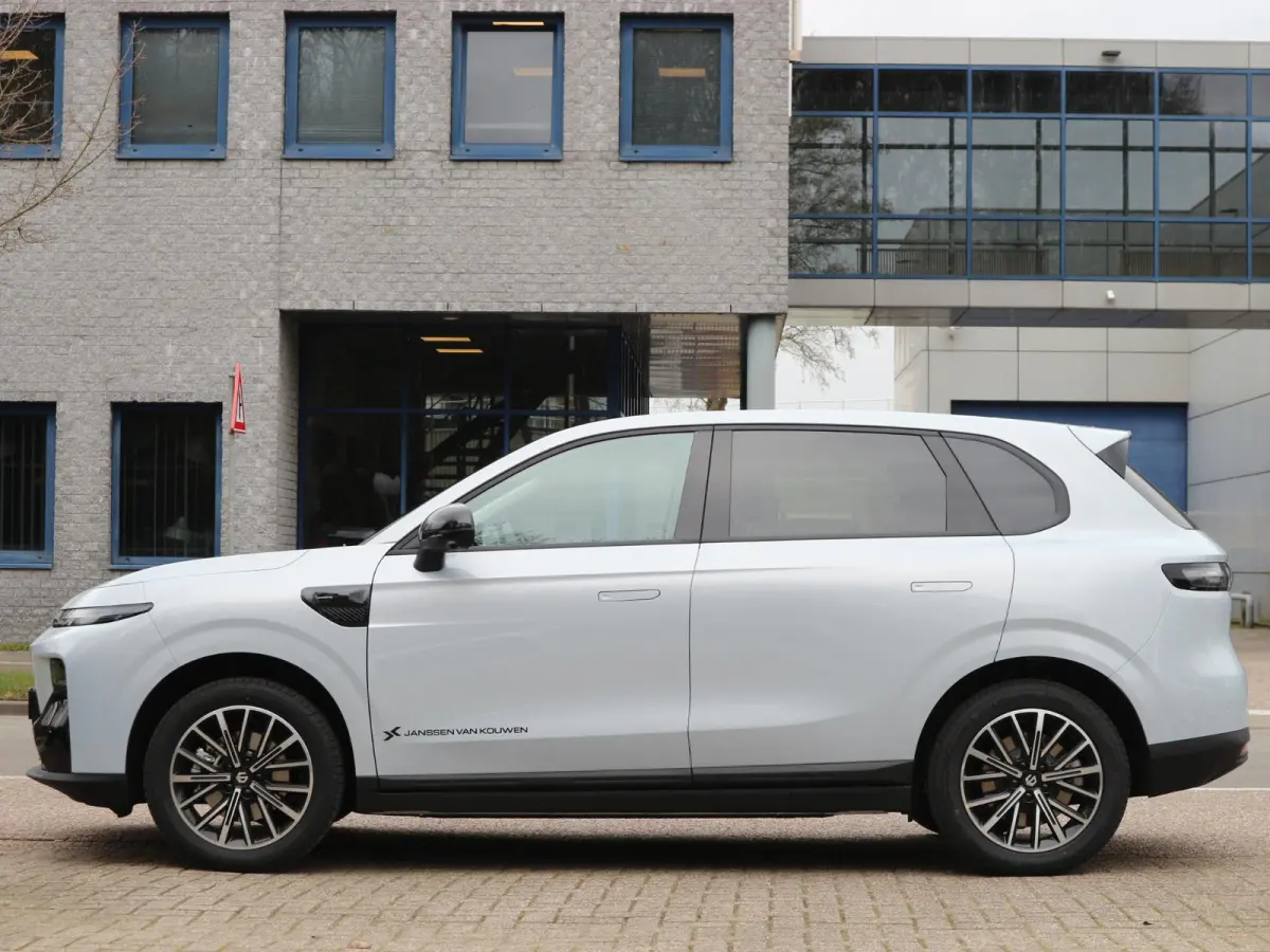 Design ProMax 67.1 kWh / 360 Camera / Stuur en Stoelverwarming / Panoramadak