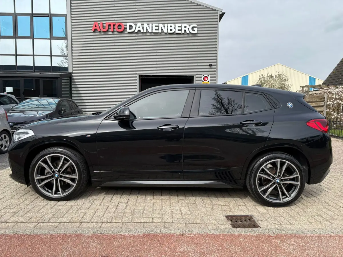 SDrive18i M-SPORT Edition BOM-VOL