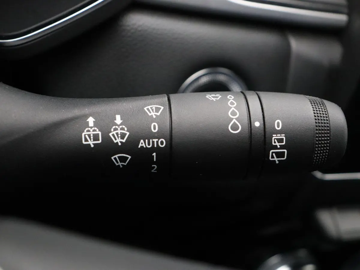 E-Tech Hybrid 145pk Techno | Grootscherm navigatie | Digitaal dashboard | Achteruitrijcamera |