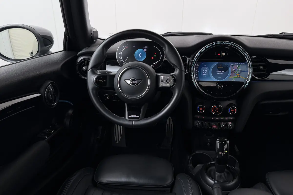 Mini 136 PK Aut. JCW-Pakket Climate Leder Camera