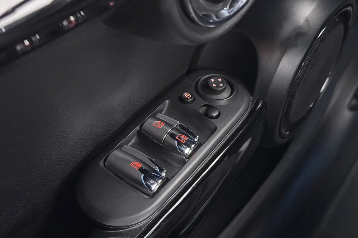 Mini 136 PK Aut. JCW-Pakket Climate Leder Camera