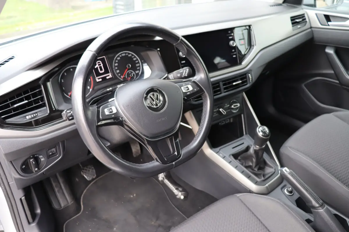 1.0 TSI, Cruise Control, Airco, Apple Carplay, Android Auto, Prijs Is Rijklaar Inclusief 6 Maanden Garantie