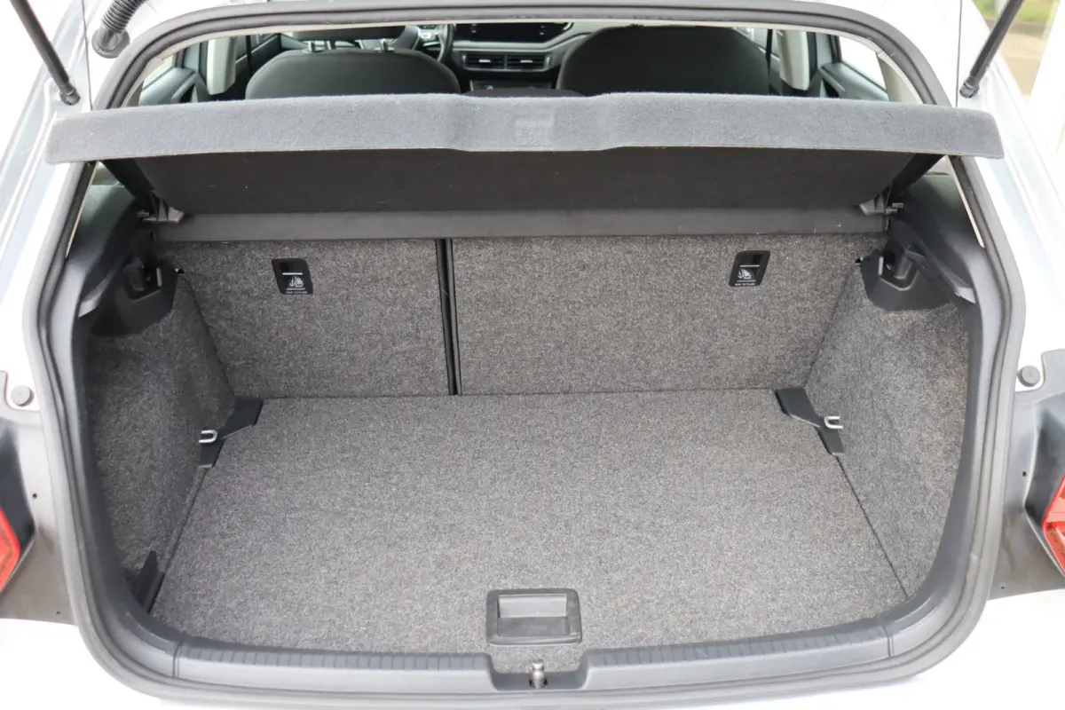 1.0 TSI, Cruise Control, Airco, Apple Carplay, Android Auto, Prijs Is Rijklaar Inclusief 6 Maanden Garantie