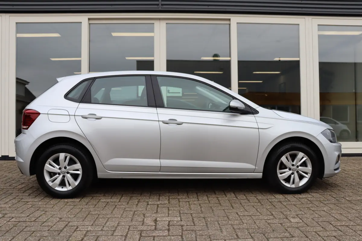 1.0 TSI, Cruise Control, Airco, Apple Carplay, Android Auto, Prijs Is Rijklaar Inclusief 6 Maanden Garantie