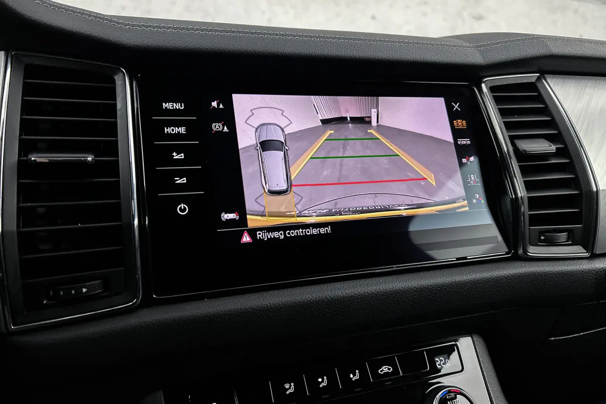 1.5 TSI Business Edition 7p. | Half leder | Camera | Apple Carplay