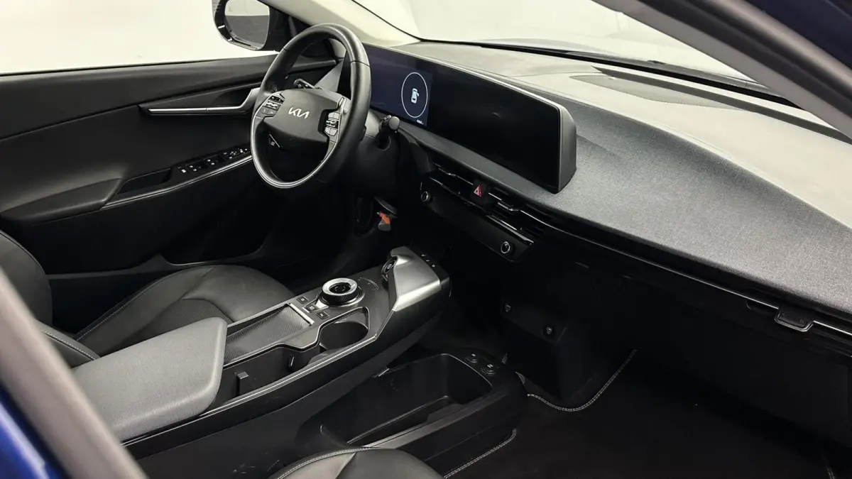 Air 58 kWh 100% SOH CAMERA LEER CARPLAY ADAPTIEF CRUISE ECC.