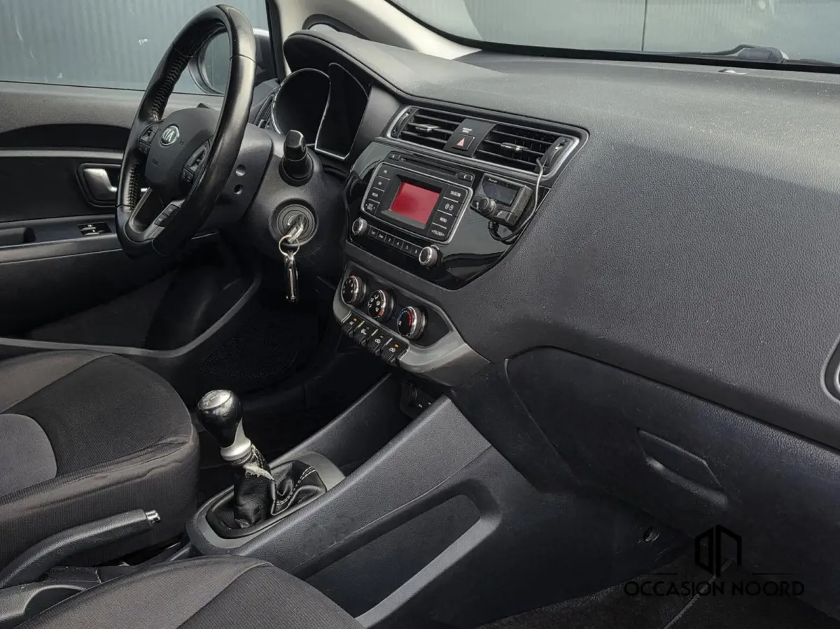 1.2 CVVT Executive|Airco|Cruise|Bluetooth|Lmv|5Drs|
