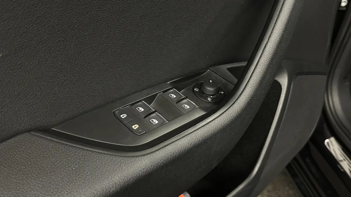 1.5 TSI ACT Style Business CAMERA CARPLAY CRUISE LM ECC.