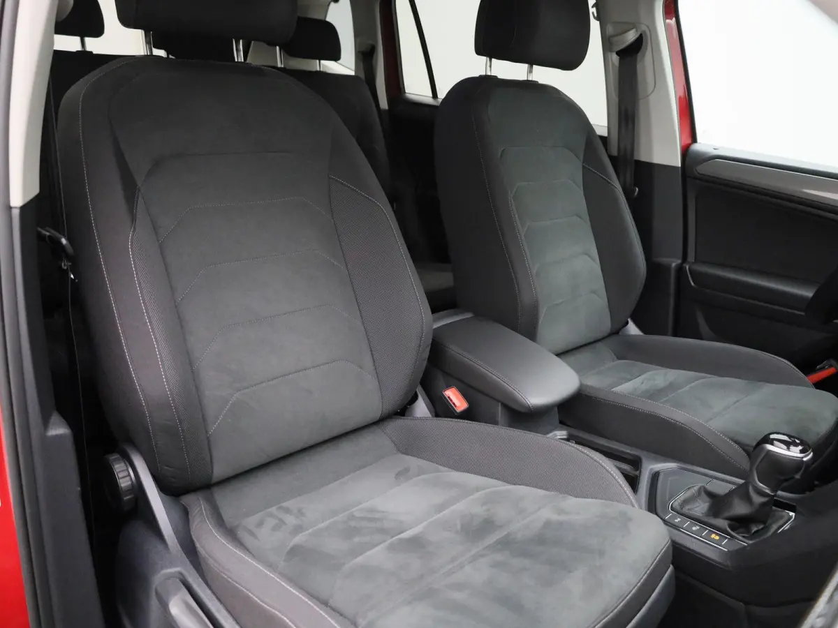 1.5 TSI Life Business 150 PK| Origineel Nederlands | 1e Eigenaar | Dealeronderhouden | Trekhaak | Navigatie | Stoelverwarming | Stuurwielverwarming | Achteruitrijcamera