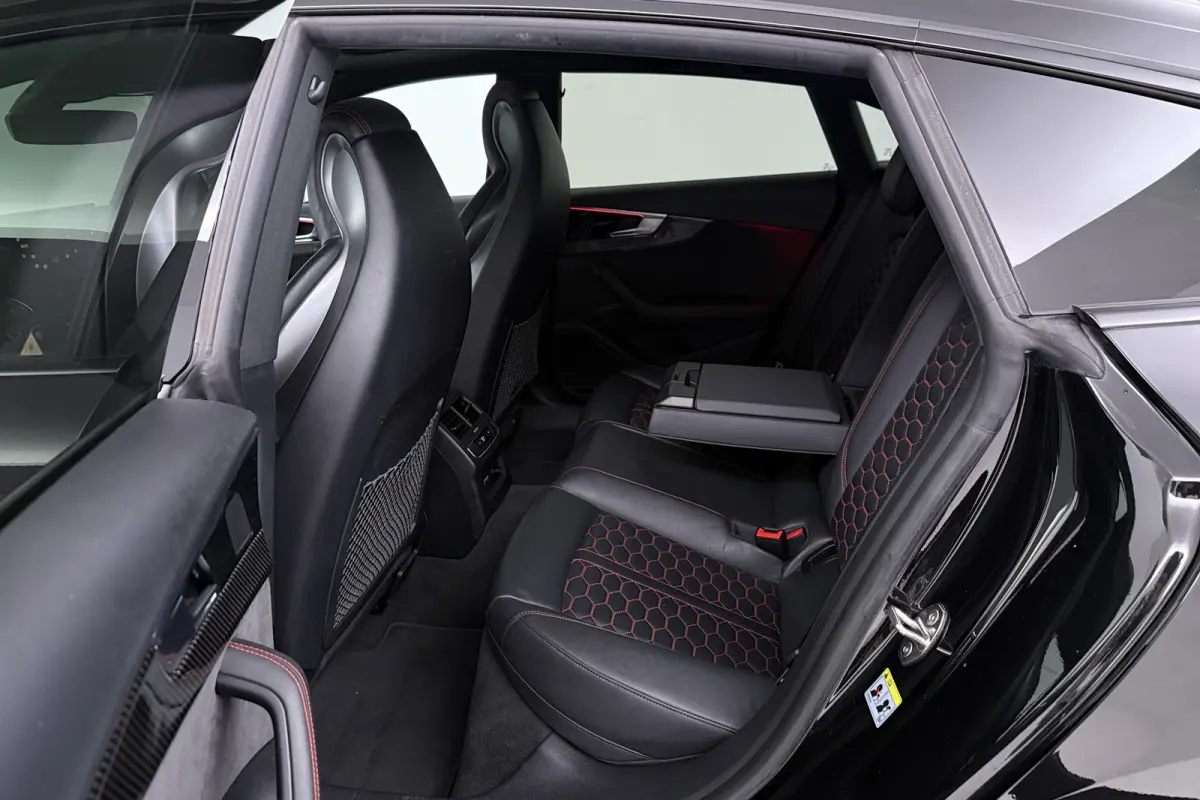 2.9 TFSI RS 5 quattro (PANORAMADAK, RS DYNAMIC PAKKET, B&O, HEAD-UP, ADAPTIVE CRUISE, CAMERA, MEMORY SEATS)