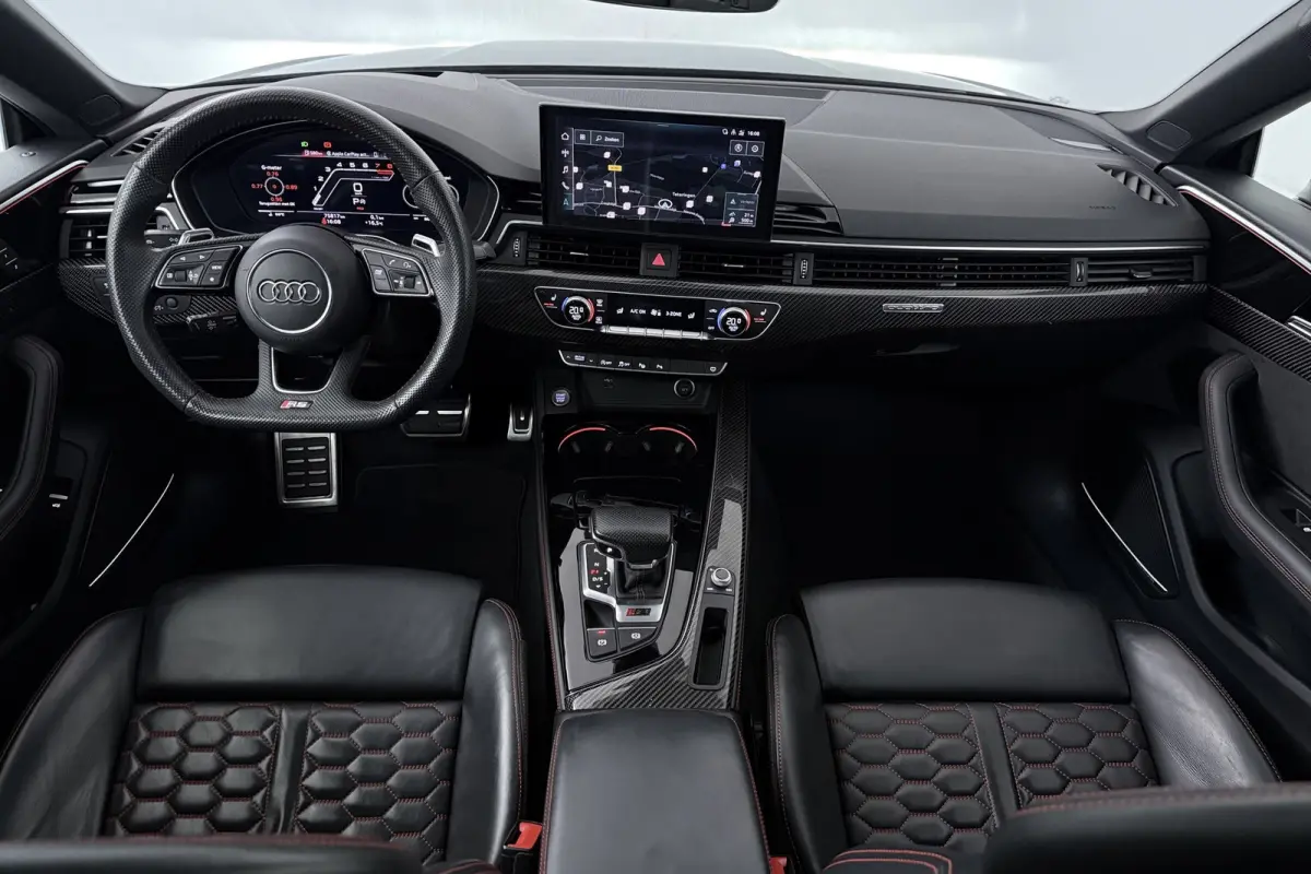 2.9 TFSI RS 5 quattro (PANORAMADAK, RS DYNAMIC PAKKET, B&O, HEAD-UP, ADAPTIVE CRUISE, CAMERA, MEMORY SEATS)