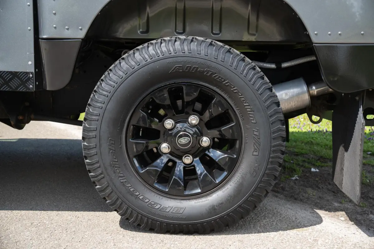 2.2 D 130" S|Crew Cab|Org NL|1 Eig|BTW|Event Music|Airco|Comfort 5 Pers.|Trekhaak|Dealer Onderhouden