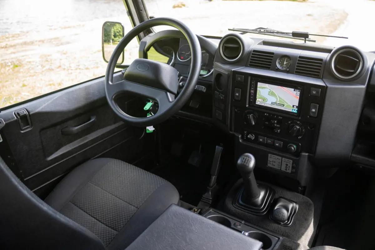 2.2 D 130" S|Crew Cab|Org NL|1 Eig|BTW|Event Music|Airco|Comfort 5 Pers.|Trekhaak|Dealer Onderhouden