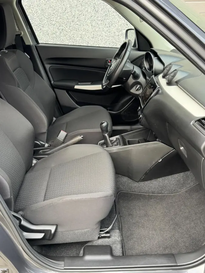 1.2 Select CarPlay/Stoelverw/Bluetooth/Camera/DAB/Nieuwe onderhoudsbeurt/1e Eigenaar