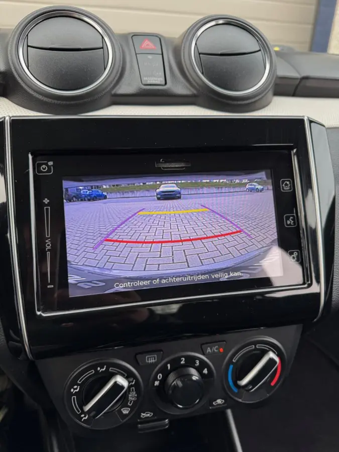 1.2 Select CarPlay/Stoelverw/Bluetooth/Camera/DAB/Nieuwe onderhoudsbeurt/1e Eigenaar
