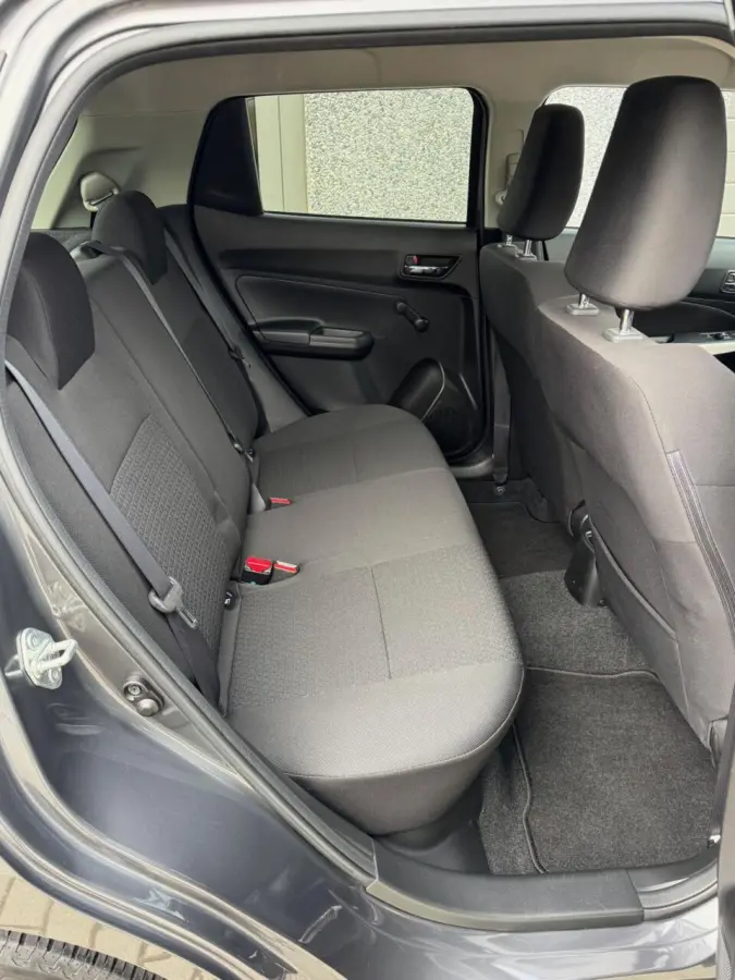 1.2 Select CarPlay/Stoelverw/Bluetooth/Camera/DAB/Nieuwe onderhoudsbeurt/1e Eigenaar