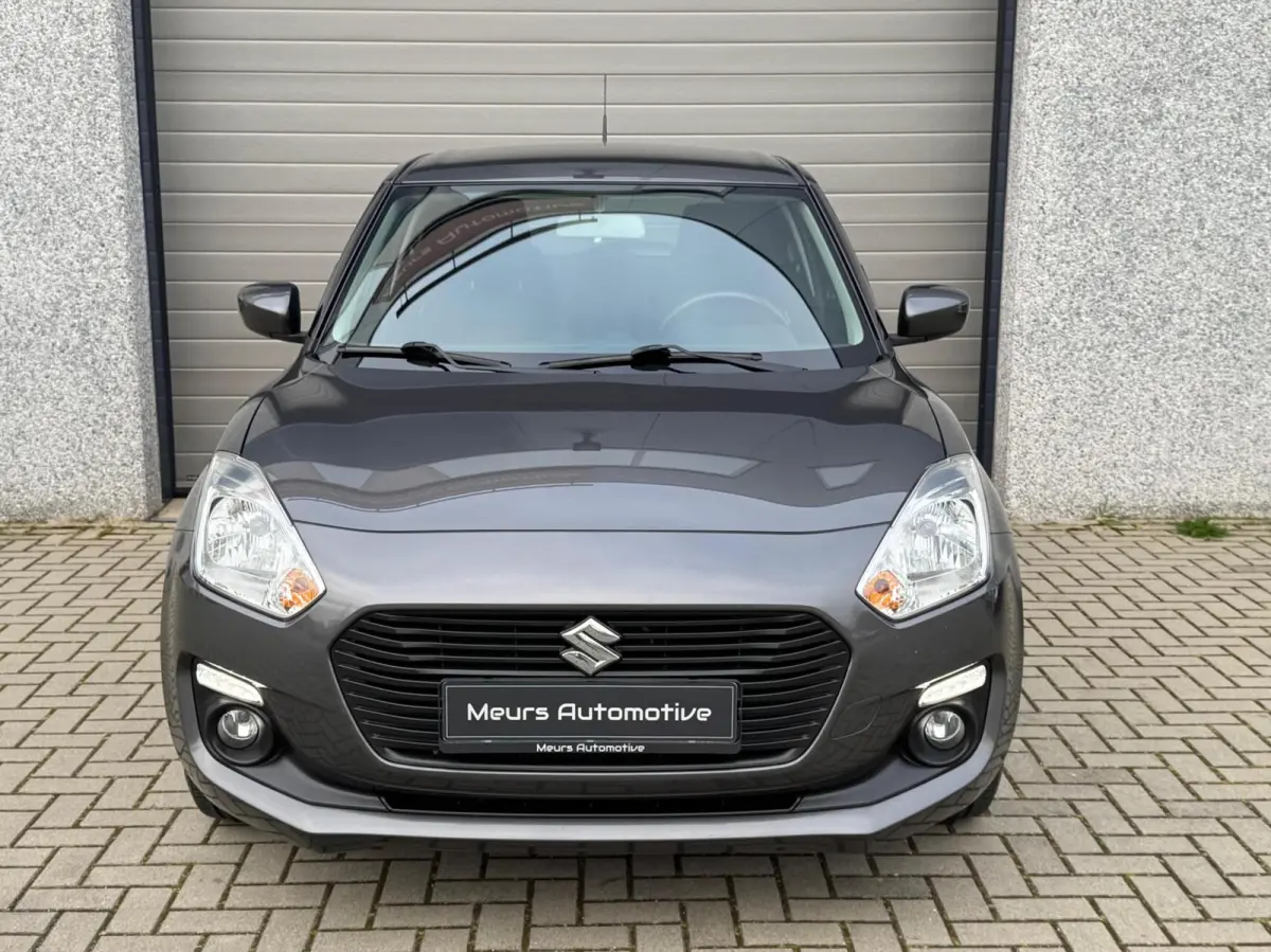 1.2 Select CarPlay/Stoelverw/Bluetooth/Camera/DAB/Nieuwe onderhoudsbeurt/1e Eigenaar