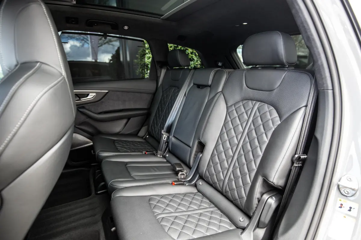 SQ7 4.0 TFSI 507pk 7p Nardo Grey, Keramisch, B&O Advanced, Full-options
