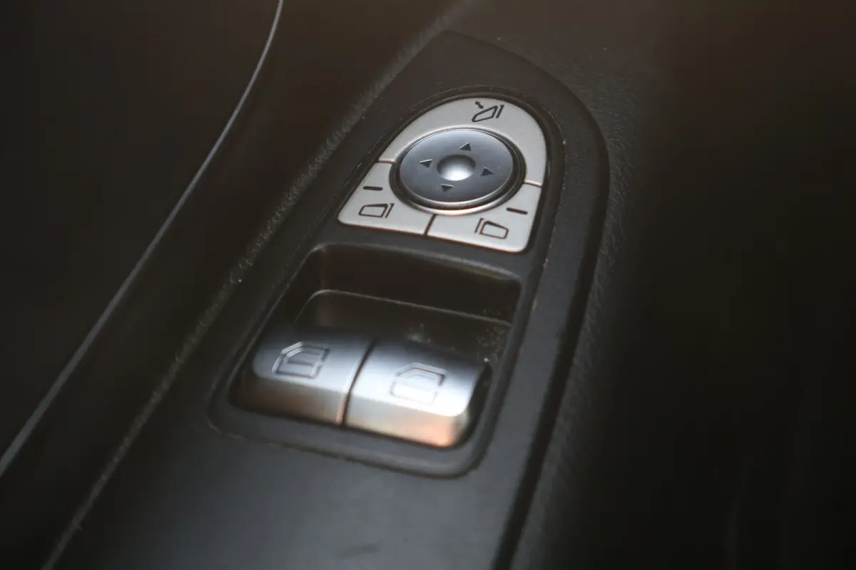 116 CDI Automaat Koelwagen
