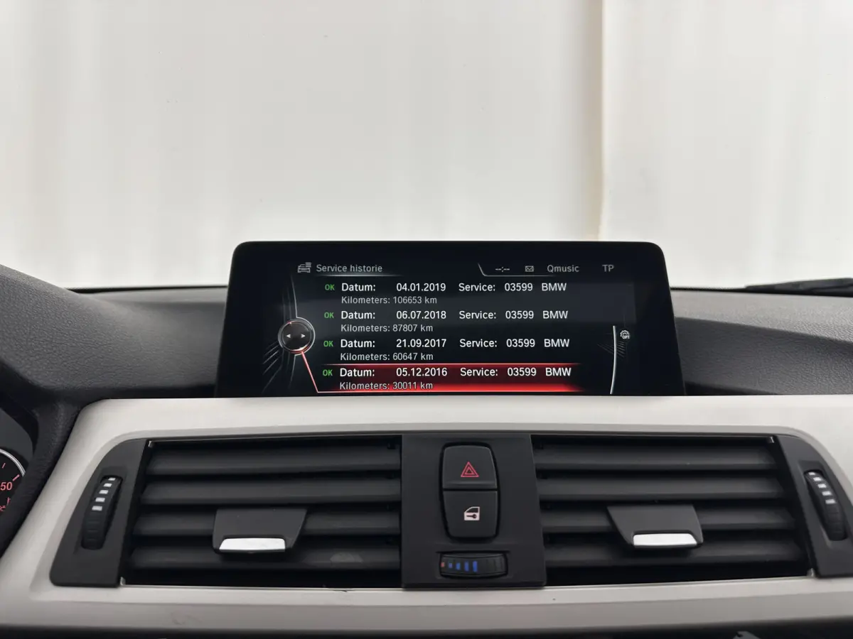 320d EDE Corporate Lease Essential Aut. *PANO | FULL-LEATHER | FULL-LED | NAVI-FULLMAP | HEATED-COMFORTSEATS | HIFI-SOUND | ECC | PDC | CRUISE | 16''ALU*