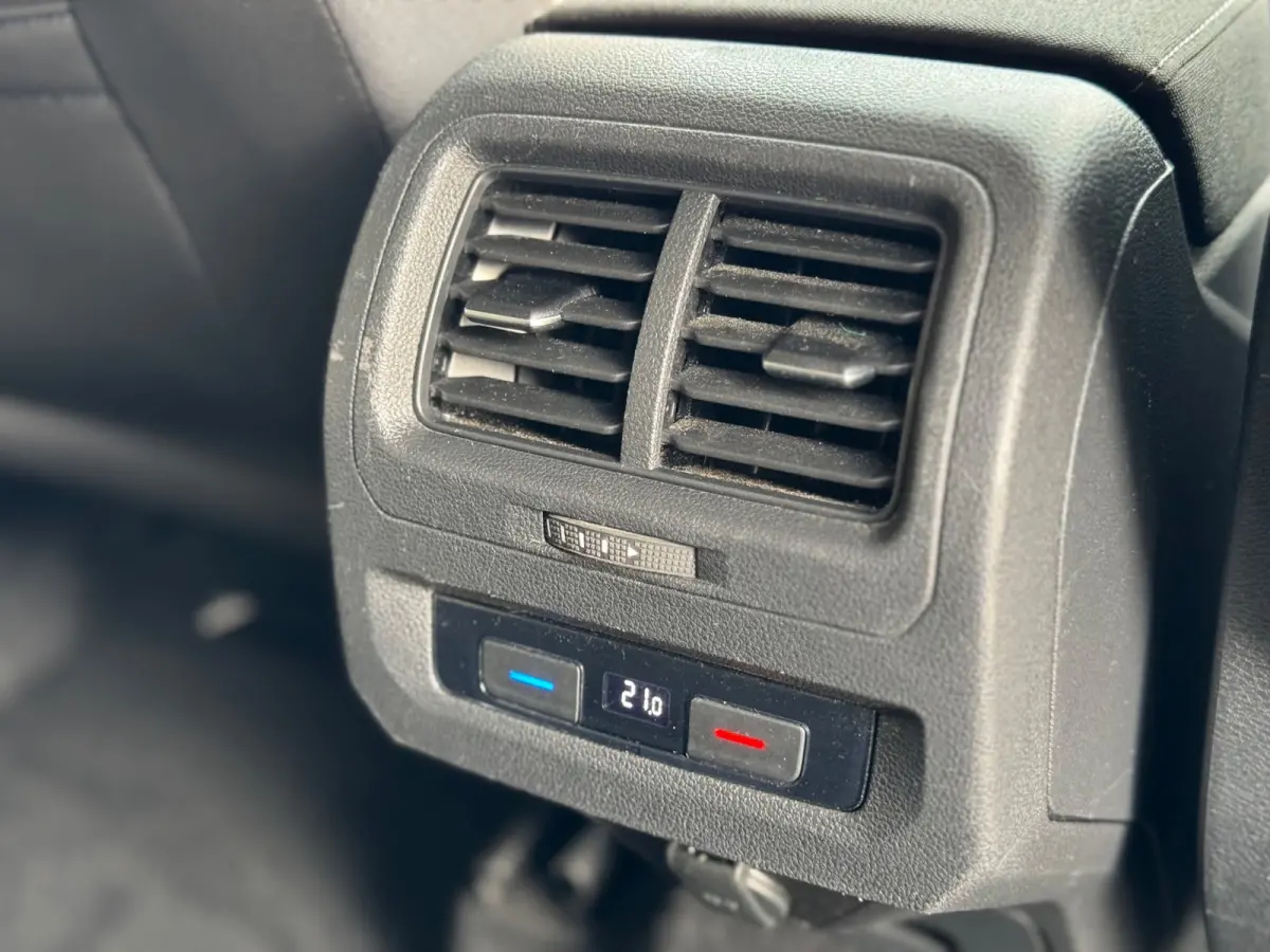 1.5 TSI Comfortline 2019 NAVI AIRCO Trekh!
