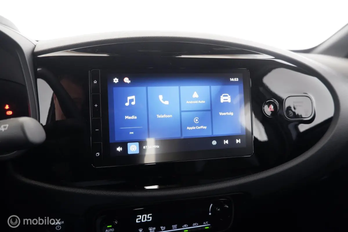 Hybrid 115 pulse dab|cam|carplay|lmv17
