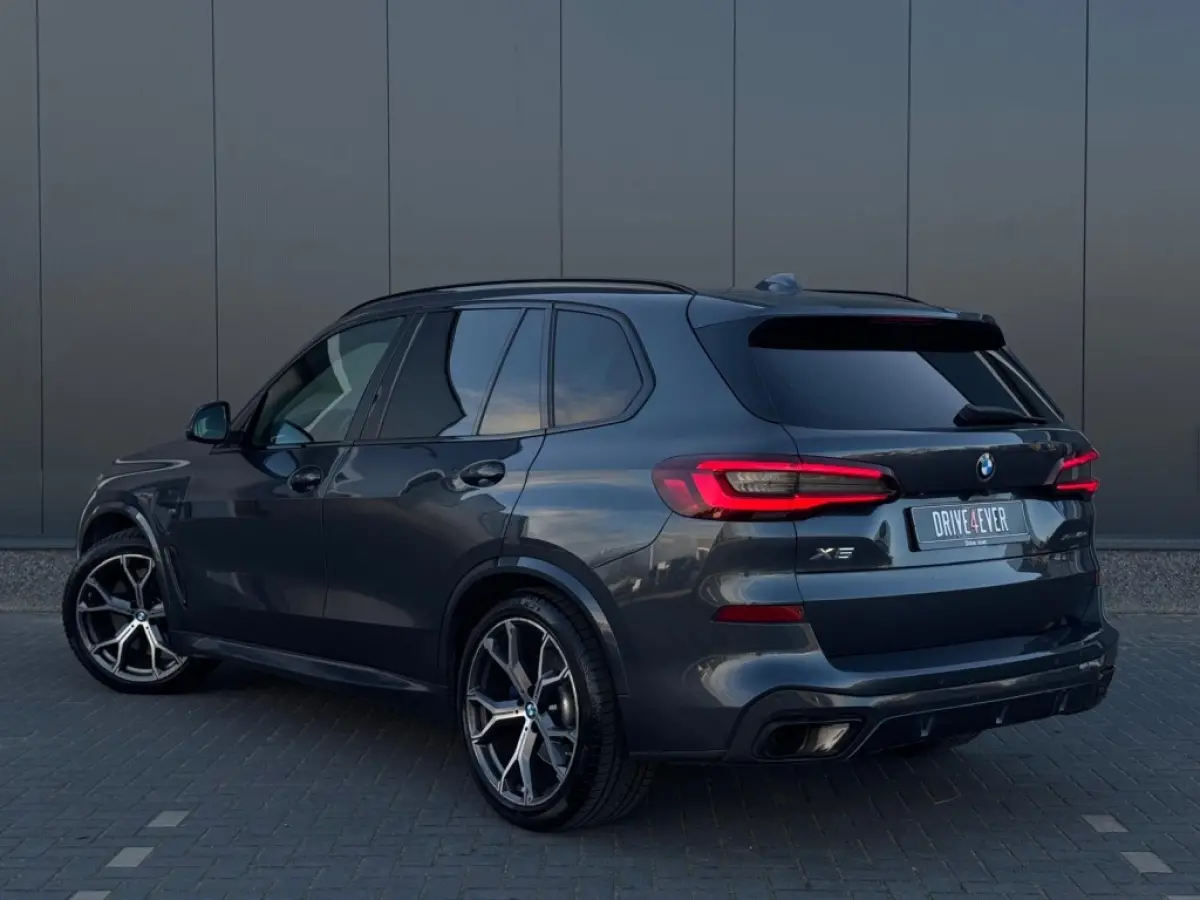 xDrive45e M PACK PANO NAVI CAMERA LED LEDER SPORTVELGEN
