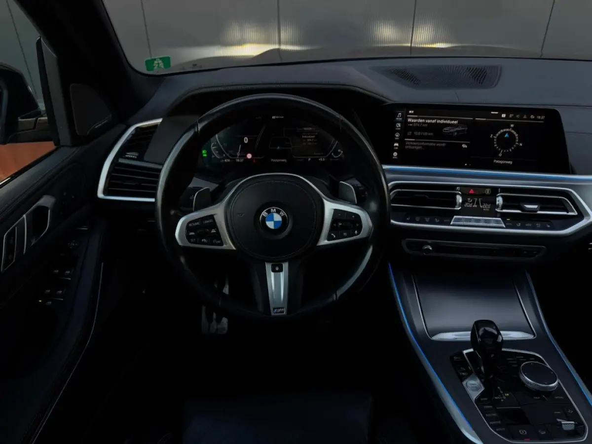 xDrive45e M PACK PANO NAVI CAMERA LED LEDER SPORTVELGEN