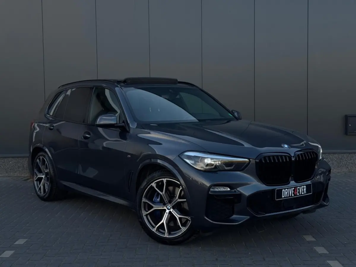 xDrive45e M PACK PANO NAVI CAMERA LED LEDER SPORTVELGEN