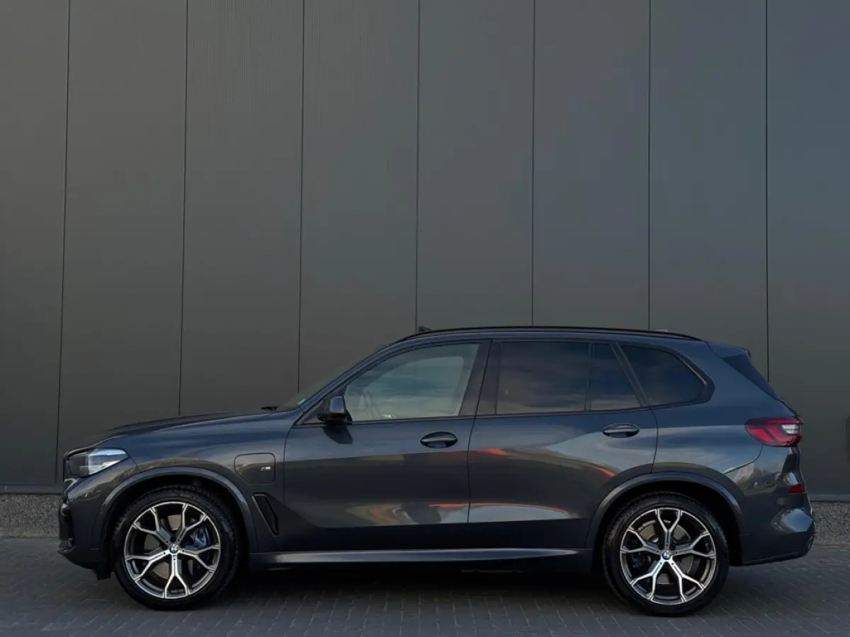 xDrive45e M PACK PANO NAVI CAMERA LED LEDER SPORTVELGEN