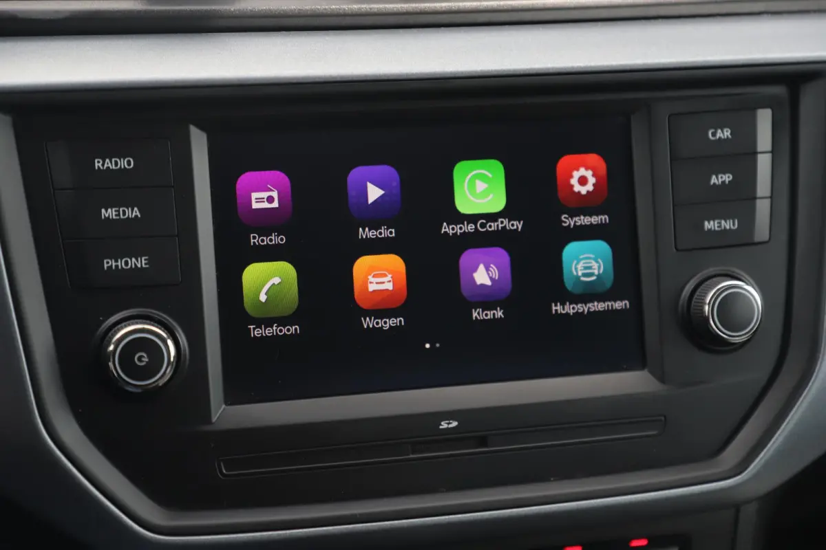 1.0 TSI Style Business Intense Plus Automaat DSG 16 inch Carplay Android Navigatie Stoelverwarming Clima Cruise Control