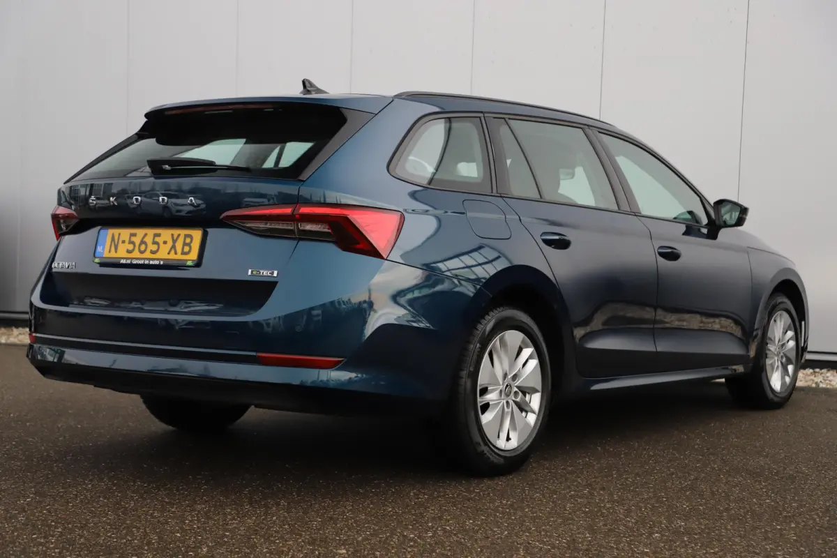 1.0 e-TSI Ambition Automaat Virtual Cockpit Navigatie Carplay Android LMV LED Clima Cruise Lane Assist