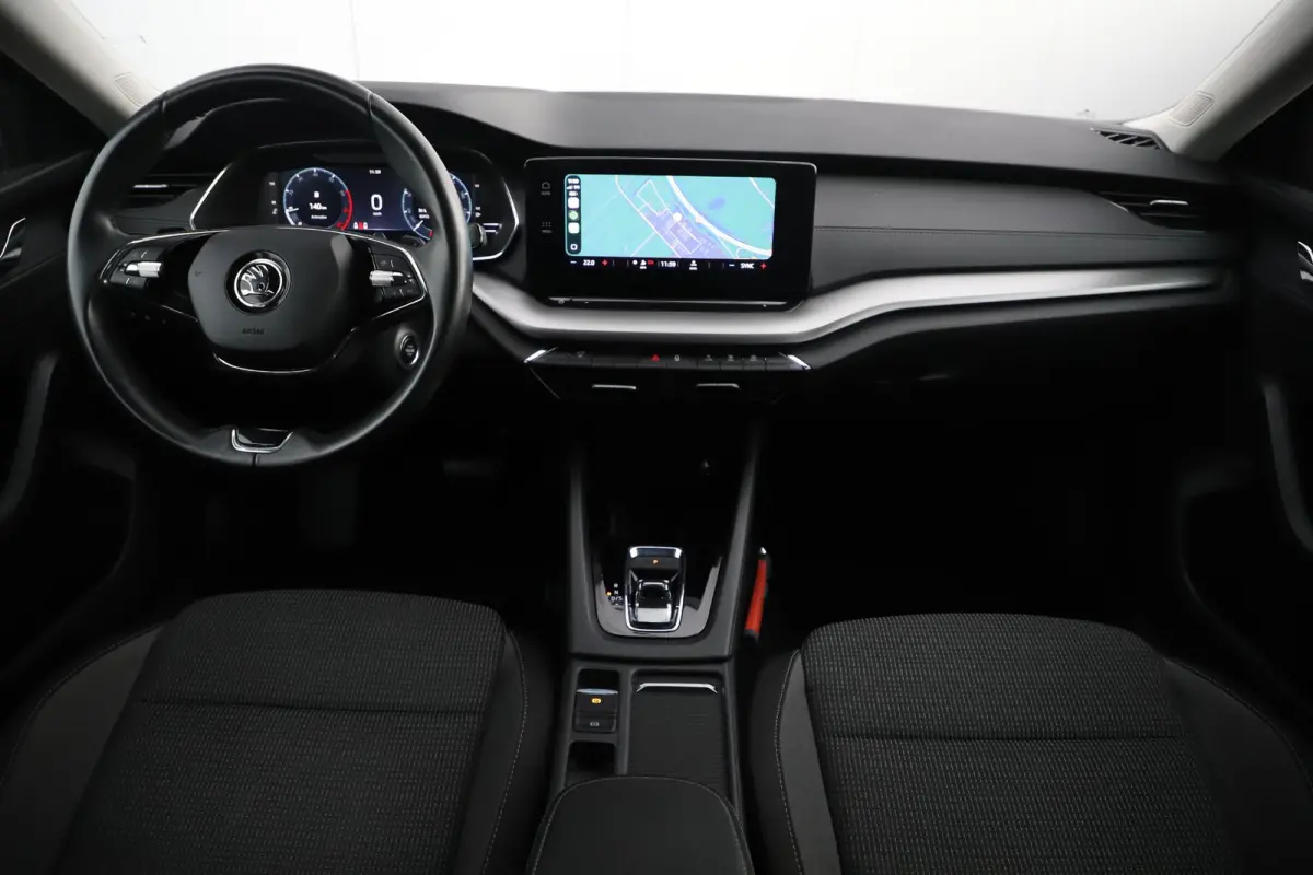 1.0 e-TSI Ambition Automaat Virtual Cockpit Navigatie Carplay Android LMV LED Clima Cruise Lane Assist