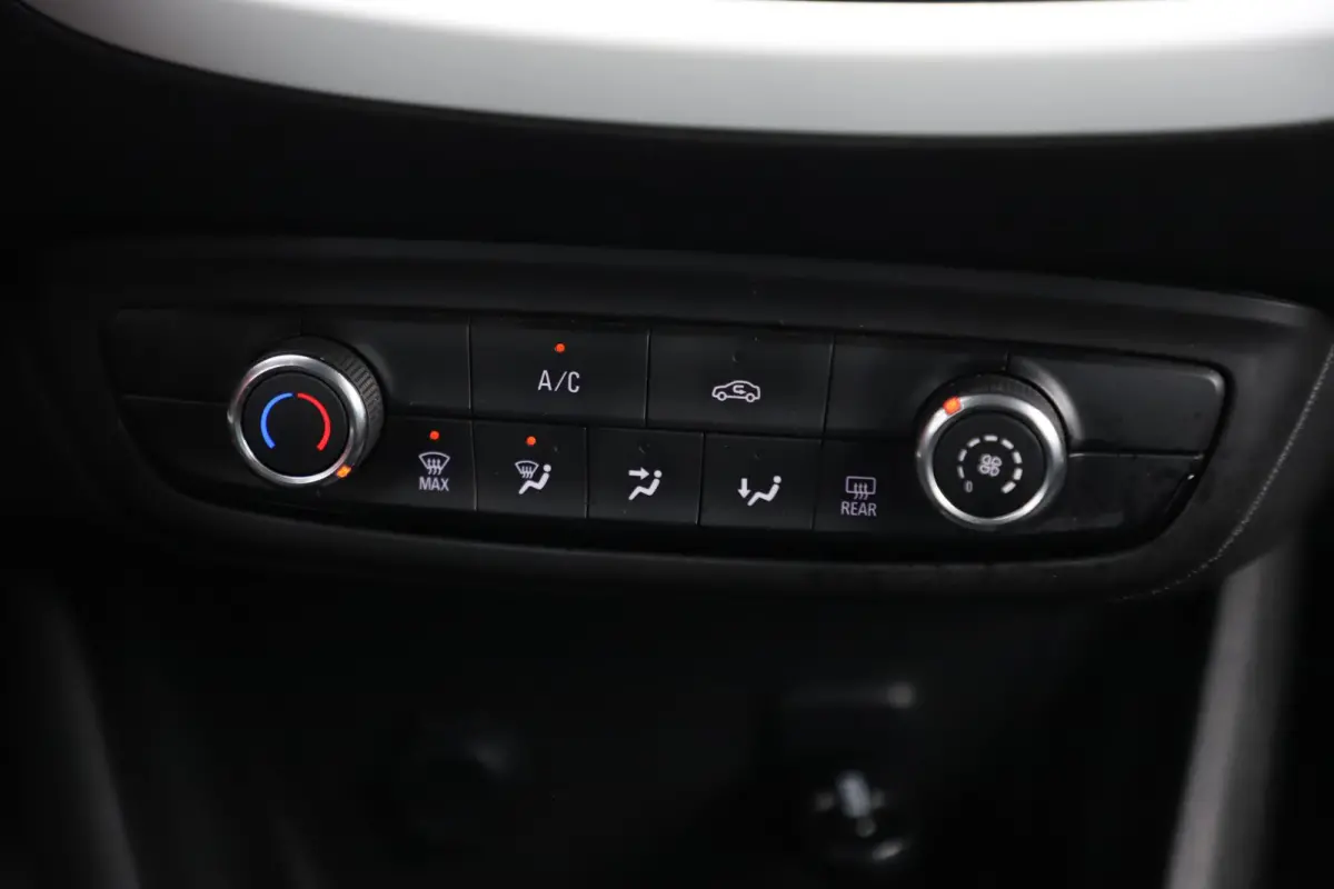1.2 Turbo Edition 2020 110PK Navigatie LED Carplay Android Airco Cruise Control Rijstrooksensor