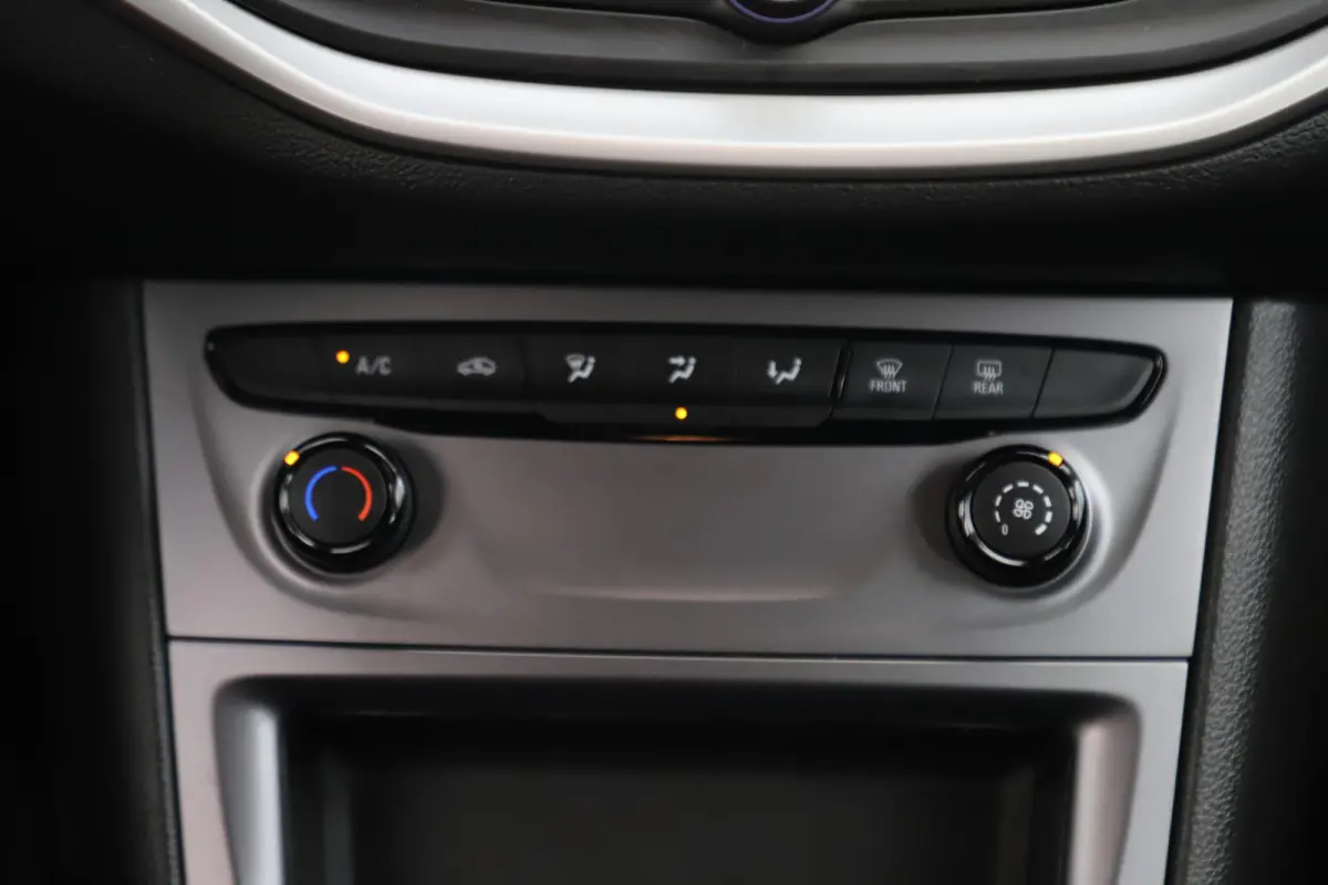 1.2 Edition 16 inch LMV Carplay Android Navigatie Airco Cruise Control