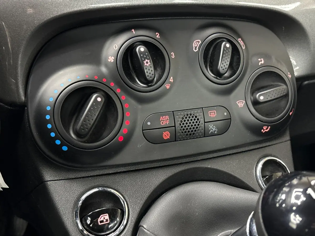 1.0 Hybrid | Apple carplay /Android Auto | Parkeersensoren | Cuise Control | Bluetooth | Airco |
