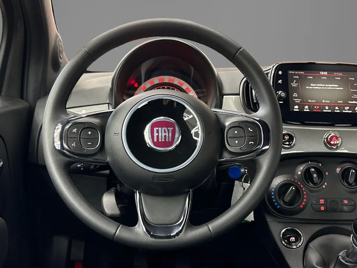 1.0 Hybrid | Apple carplay /Android Auto | Parkeersensoren | Cuise Control | Bluetooth | Airco |