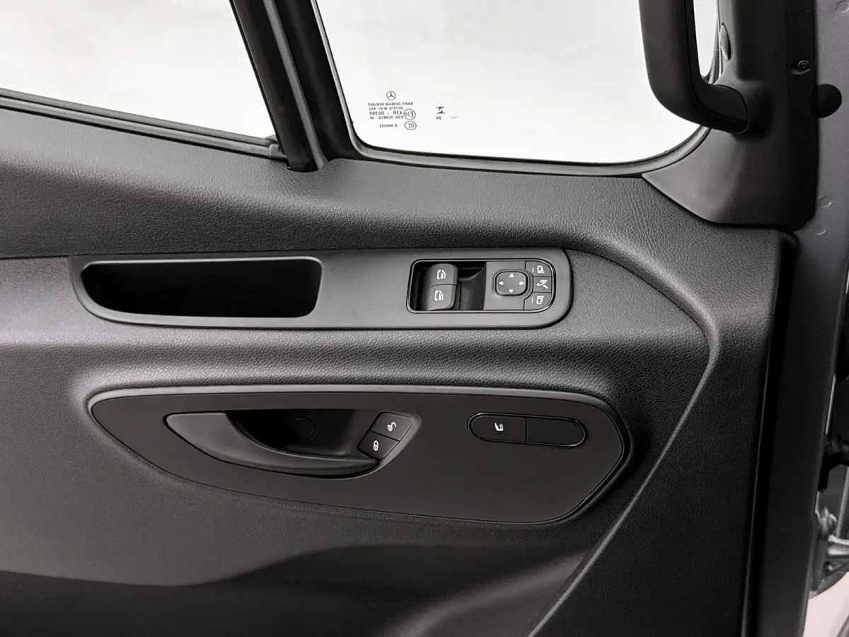 317 CDI L3 Pro Navigatie Distronic Betimmering Trekhaak Led