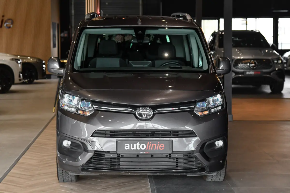 1.2 Turbo Professional 7p. HUD, ACC, Camera, CarPlay, Keyless, Dodeh.!