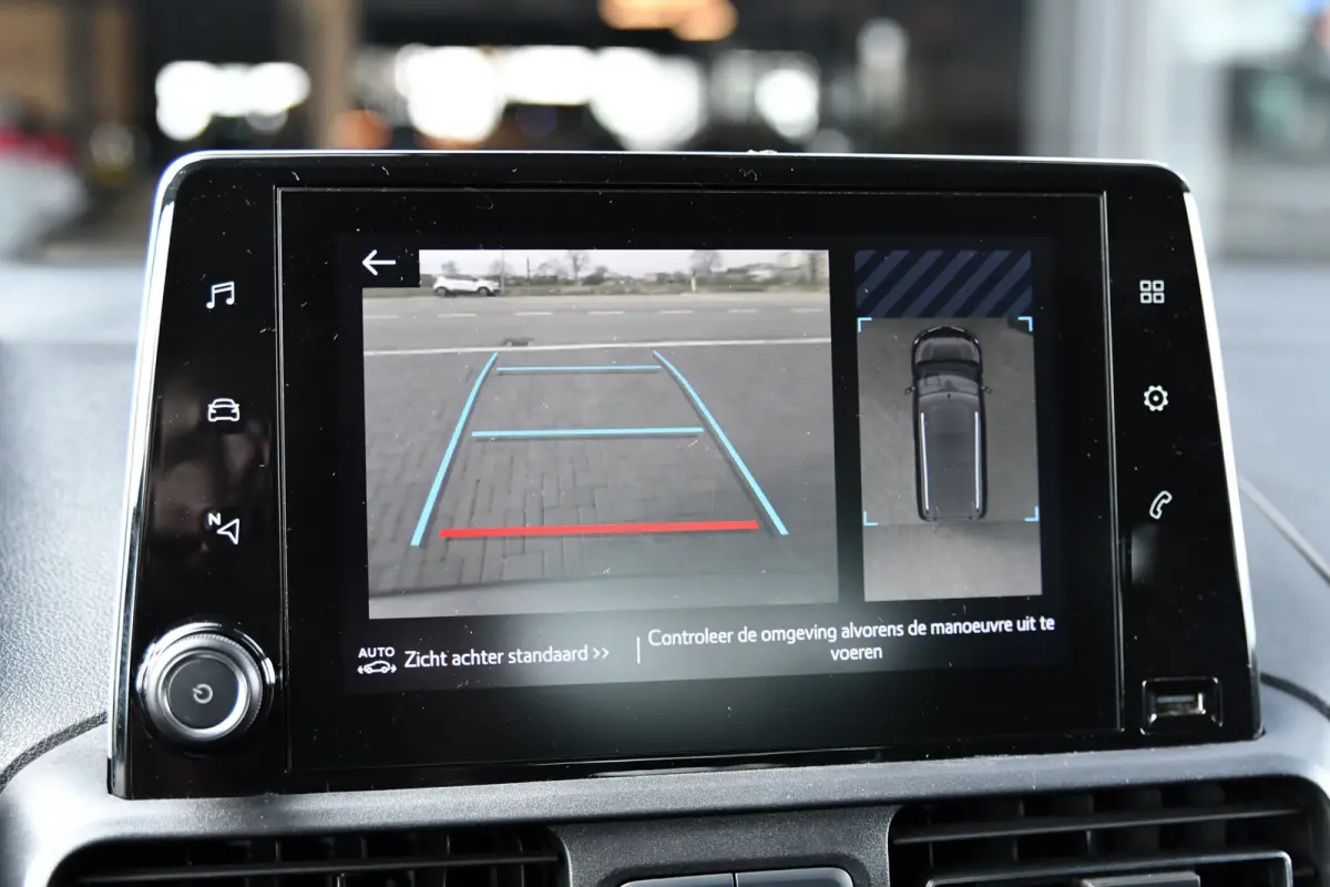 1.2 Turbo Professional 7p. HUD, ACC, Camera, CarPlay, Keyless, Dodeh.!